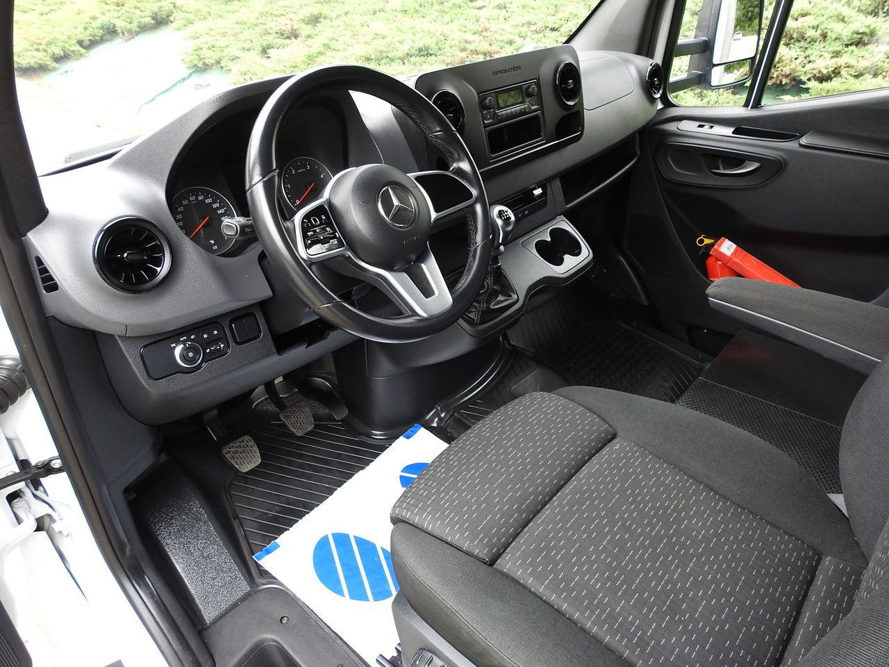 MERCEDES SPRINTER 316 TARPAULIN 10 PALLETS WEBASTO CRUISE CONTROL AIR CONDITIONING 165HP - Furgoneta con caja de lona: foto 2 MERCEDES SPRINTER 316 TARPAULIN 10 PALLETS WEBASTO CRUISE CONTROL AIR CONDITIONING 165HP - Furgoneta con caja de lona: foto 2