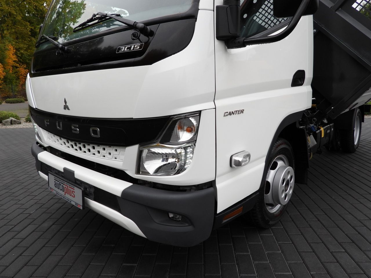 Leasing de MITSUBISHI CANTER FUSO 3C15 THREE-WAY TIPPER 3 SEATS LED LIGHTS TWIN WHEELS  150HP MITSUBISHI CANTER FUSO 3C15 THREE-WAY TIPPER 3 SEATS LED LIGHTS TWIN WHEELS  150HP: foto 21