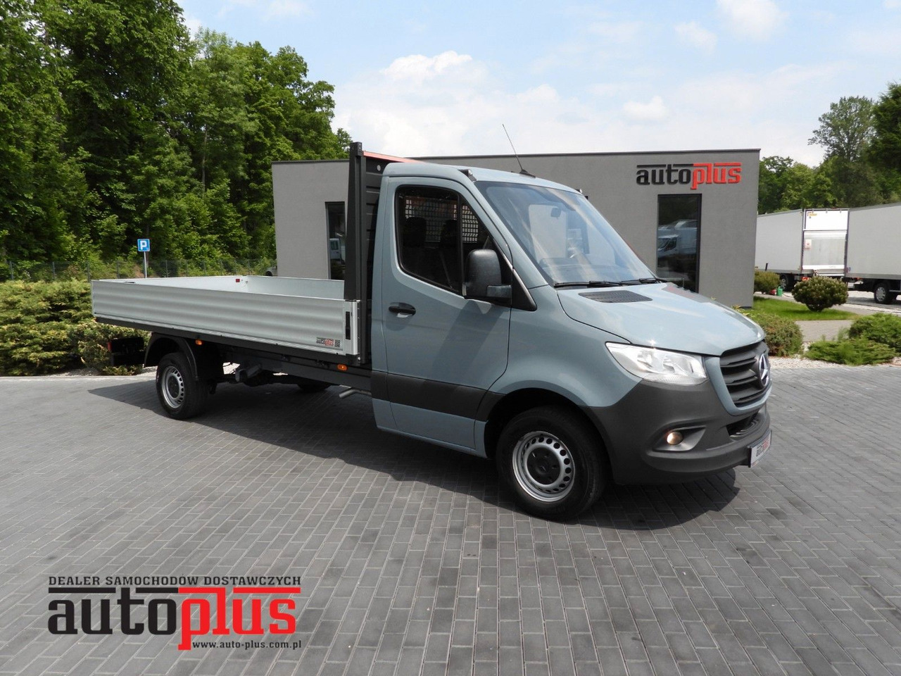 Mercedes-Benz SPRINTER 315 PRITSCHE 8 PALETTEN TEMPOMAT - Caja abierta furgoneta: foto 1 Mercedes-Benz SPRINTER 315 PRITSCHE 8 PALETTEN TEMPOMAT - Caja abierta furgoneta: foto 1