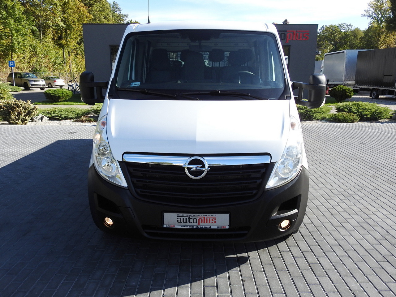 OPEL MOVANO STAKE BODY DOUBLE CABIN DOKA 7 SEATS CRUISE CONTROL AIR CONDITIONING 130HP - Furgoneta combi: foto 5 OPEL MOVANO STAKE BODY DOUBLE CABIN DOKA 7 SEATS CRUISE CONTROL AIR CONDITIONING 130HP - Furgoneta combi: foto 5