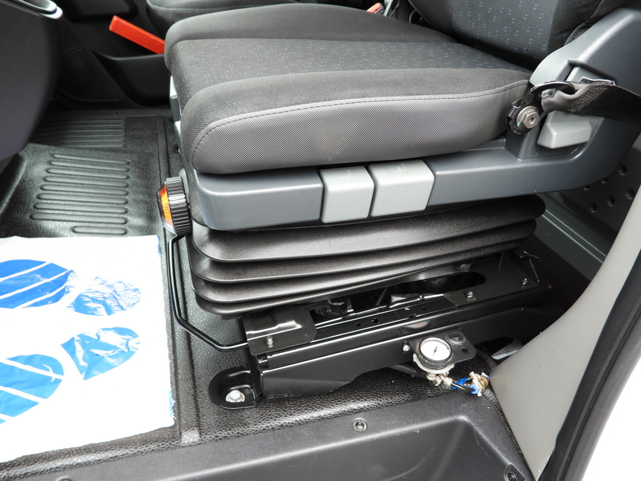 Furgoneta con caja de lona OPEL MOVANO TARPAULIN 10 PALLETS WEBASTO CRUISE CONTROL LED LIGHTS PNEUMATICS AIR CONDITIONING 165HP: foto 29 Furgoneta con caja de lona OPEL MOVANO TARPAULIN 10 PALLETS WEBASTO CRUISE CONTROL LED LIGHTS PNEUMATICS AIR CONDITIONING 165HP: foto 29