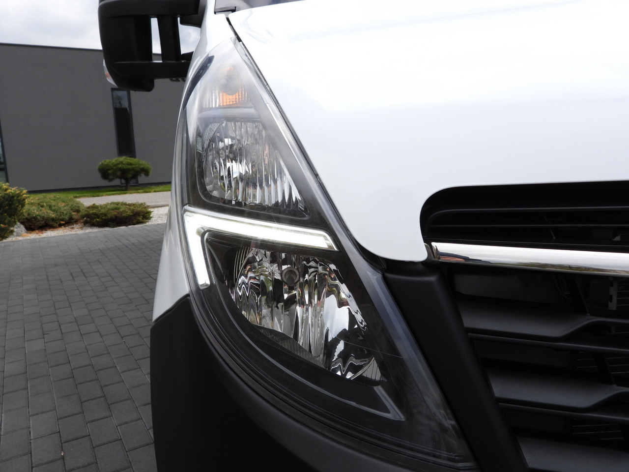 Furgoneta con caja de lona OPEL MOVANO TARPAULIN 10 PALLETS WEBASTO CRUISE CONTROL LED LIGHTS PNEUMATICS AIR CONDITIONING 165HP: foto 21 Furgoneta con caja de lona OPEL MOVANO TARPAULIN 10 PALLETS WEBASTO CRUISE CONTROL LED LIGHTS PNEUMATICS AIR CONDITIONING 165HP: foto 21