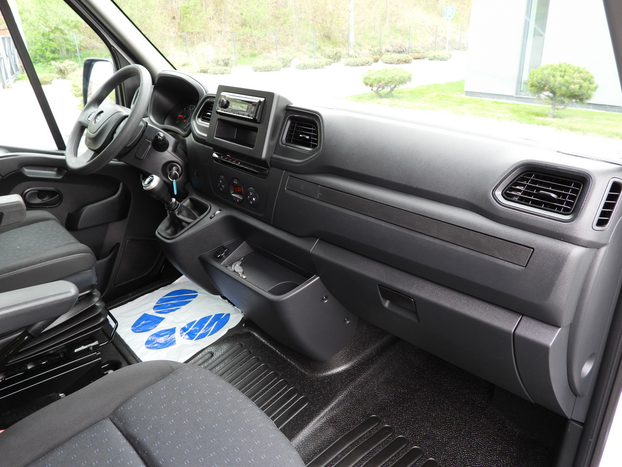 Furgoneta con caja de lona OPEL MOVANO TARPAULIN 10 PALLETS WEBASTO CRUISE CONTROL LED LIGHTS PNEUMATICS AIR CONDITIONING 165HP: foto 39 Furgoneta con caja de lona OPEL MOVANO TARPAULIN 10 PALLETS WEBASTO CRUISE CONTROL LED LIGHTS PNEUMATICS AIR CONDITIONING 165HP: foto 39