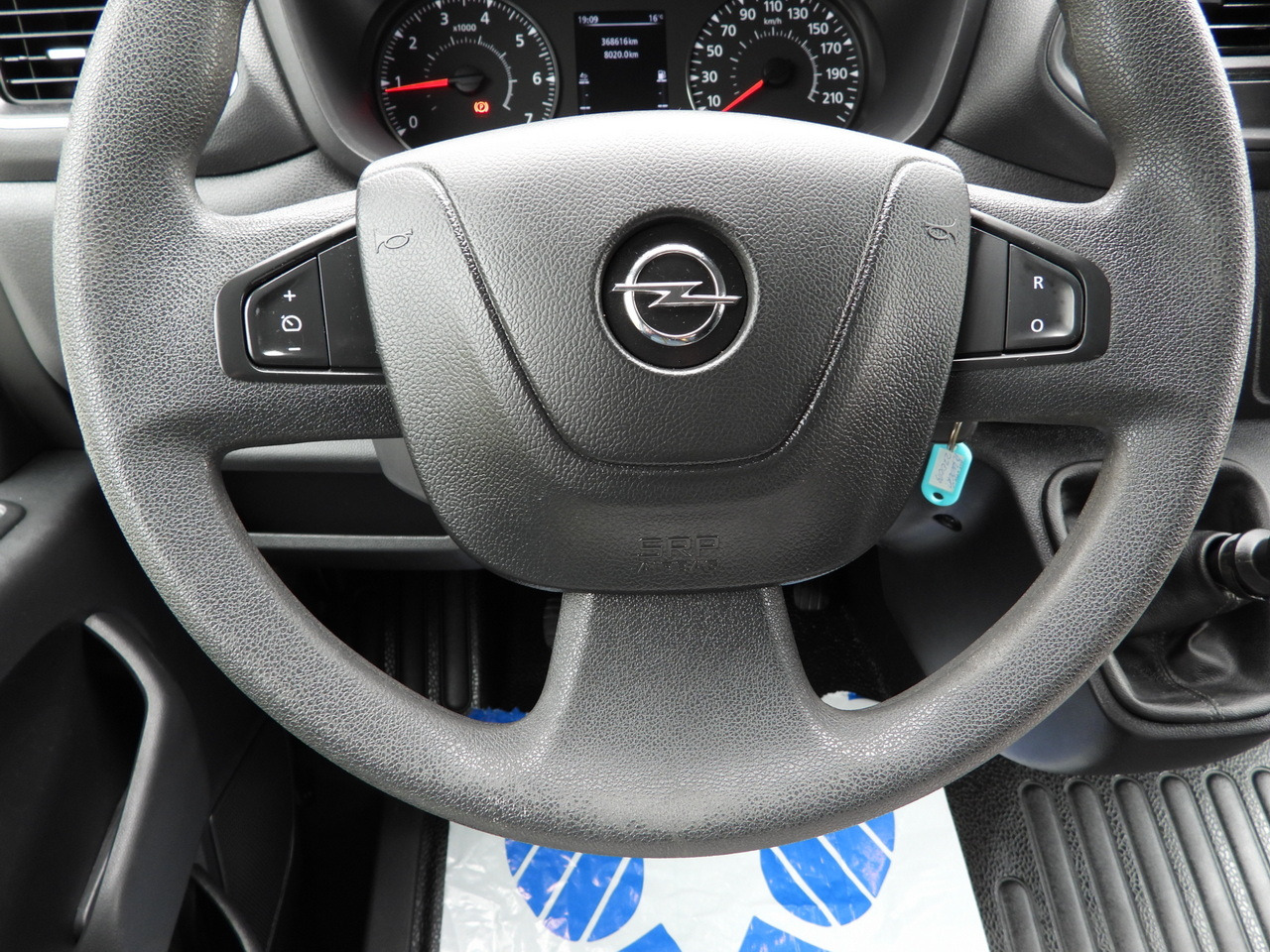 Furgoneta con caja de lona OPEL MOVANO TARPAULIN 10 PALLETS WEBASTO CRUISE CONTROL LED LIGHTS PNEUMATICS AIR CONDITIONING 165HP: foto 34 Furgoneta con caja de lona OPEL MOVANO TARPAULIN 10 PALLETS WEBASTO CRUISE CONTROL LED LIGHTS PNEUMATICS AIR CONDITIONING 165HP: foto 34