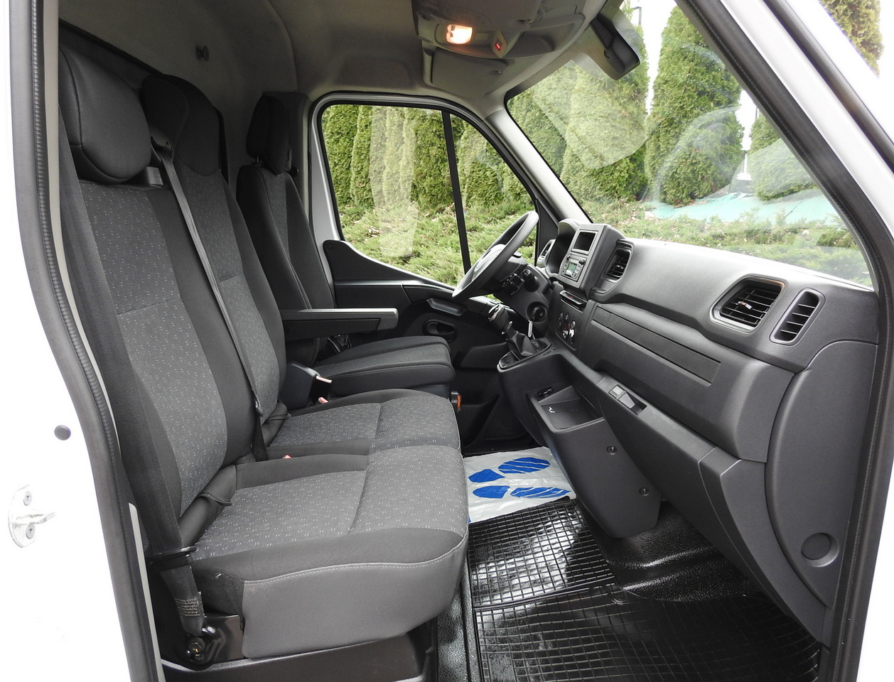 Furgoneta con caja de lona OPEL MOVANO TARPAULIN LIFT 10 PALLETS CRUISE CONTROL AIR CONDITIONING LED LIGHTS PNEUMATICS TWIN WHEELS  165HP: foto 41