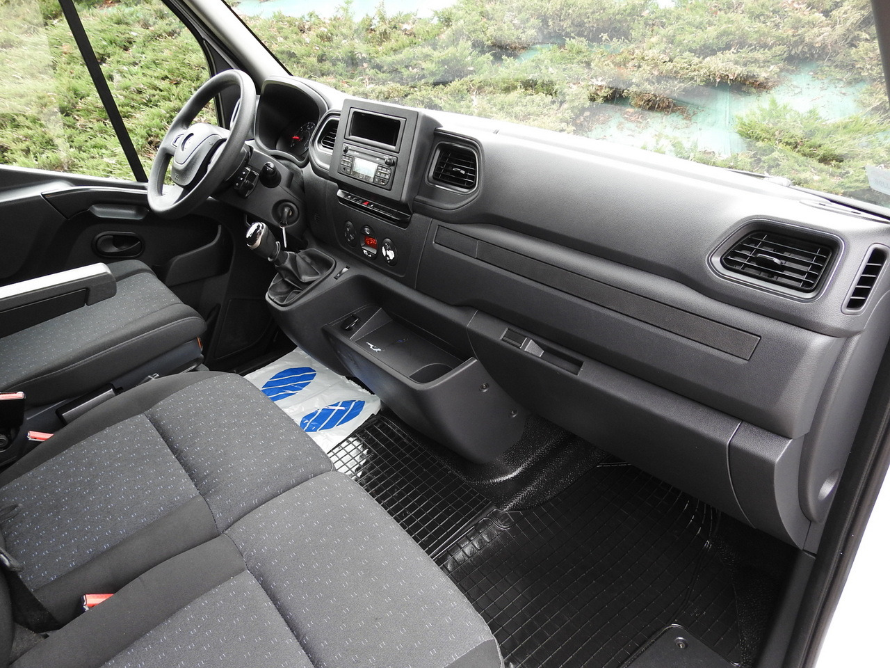 Furgoneta con caja de lona OPEL MOVANO TARPAULIN LIFT 10 PALLETS CRUISE CONTROL AIR CONDITIONING LED LIGHTS PNEUMATICS TWIN WHEELS  165HP: foto 43