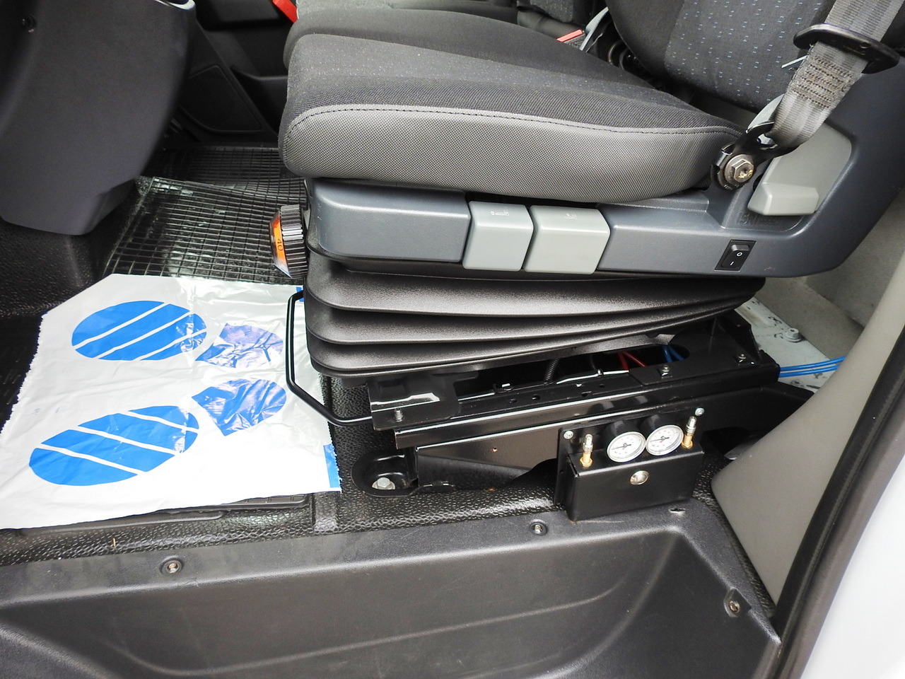 Furgoneta con caja de lona OPEL MOVANO TARPAULIN LIFT 10 PALLETS CRUISE CONTROL AIR CONDITIONING LED LIGHTS PNEUMATICS TWIN WHEELS  165HP: foto 32