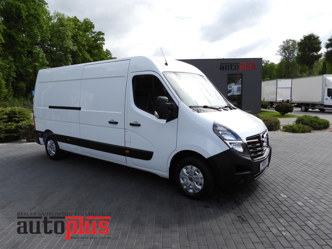 Opel MOVANO KASTENWAGEN KLIMAANLAGE LED LICHTER 150PS - Furgón: foto 1 Opel MOVANO KASTENWAGEN KLIMAANLAGE LED LICHTER 150PS - Furgón: foto 1