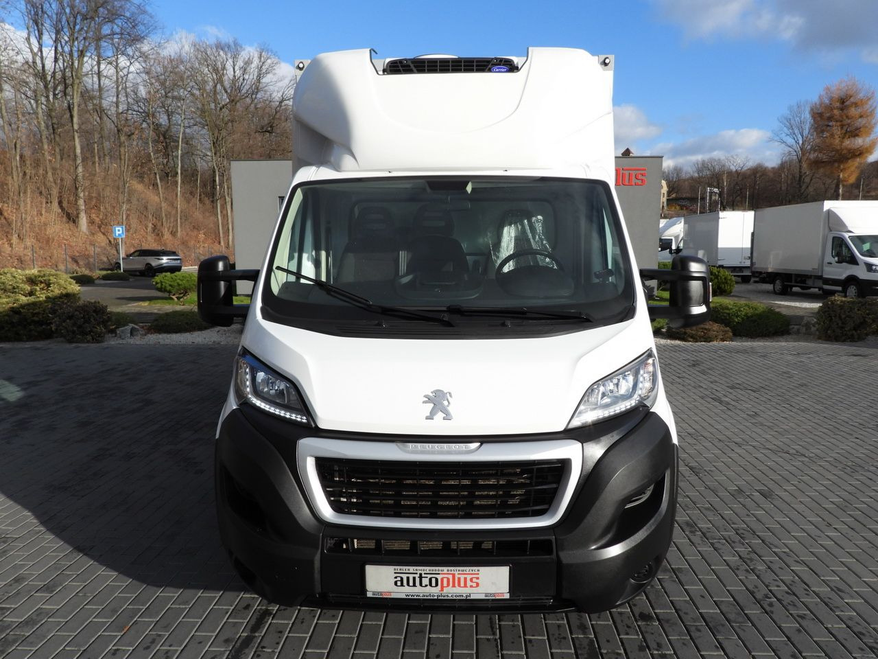PEUGEOT BOXER REGRIGERATOR BOX 0*C 8 PALLETS CRUISE CONTROL LED LIGHTS AIR CONDITIONING 140HP - Furgoneta frigorifica: foto 5 PEUGEOT BOXER REGRIGERATOR BOX 0*C 8 PALLETS CRUISE CONTROL LED LIGHTS AIR CONDITIONING 140HP - Furgoneta frigorifica: foto 5