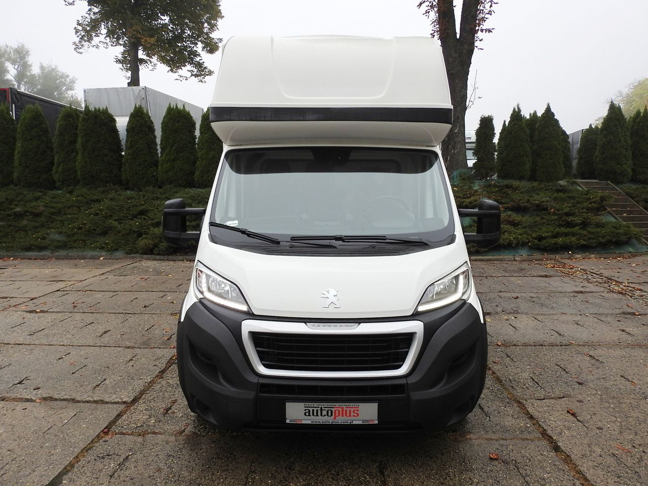 PEUGEOT BOXER TARPAULIN LIFT 8 PALLETS WEBASTO LED LIGHTS AIR CONDITIONING 165HP - Furgoneta con caja de lona: foto 5 PEUGEOT BOXER TARPAULIN LIFT 8 PALLETS WEBASTO LED LIGHTS AIR CONDITIONING 165HP - Furgoneta con caja de lona: foto 5