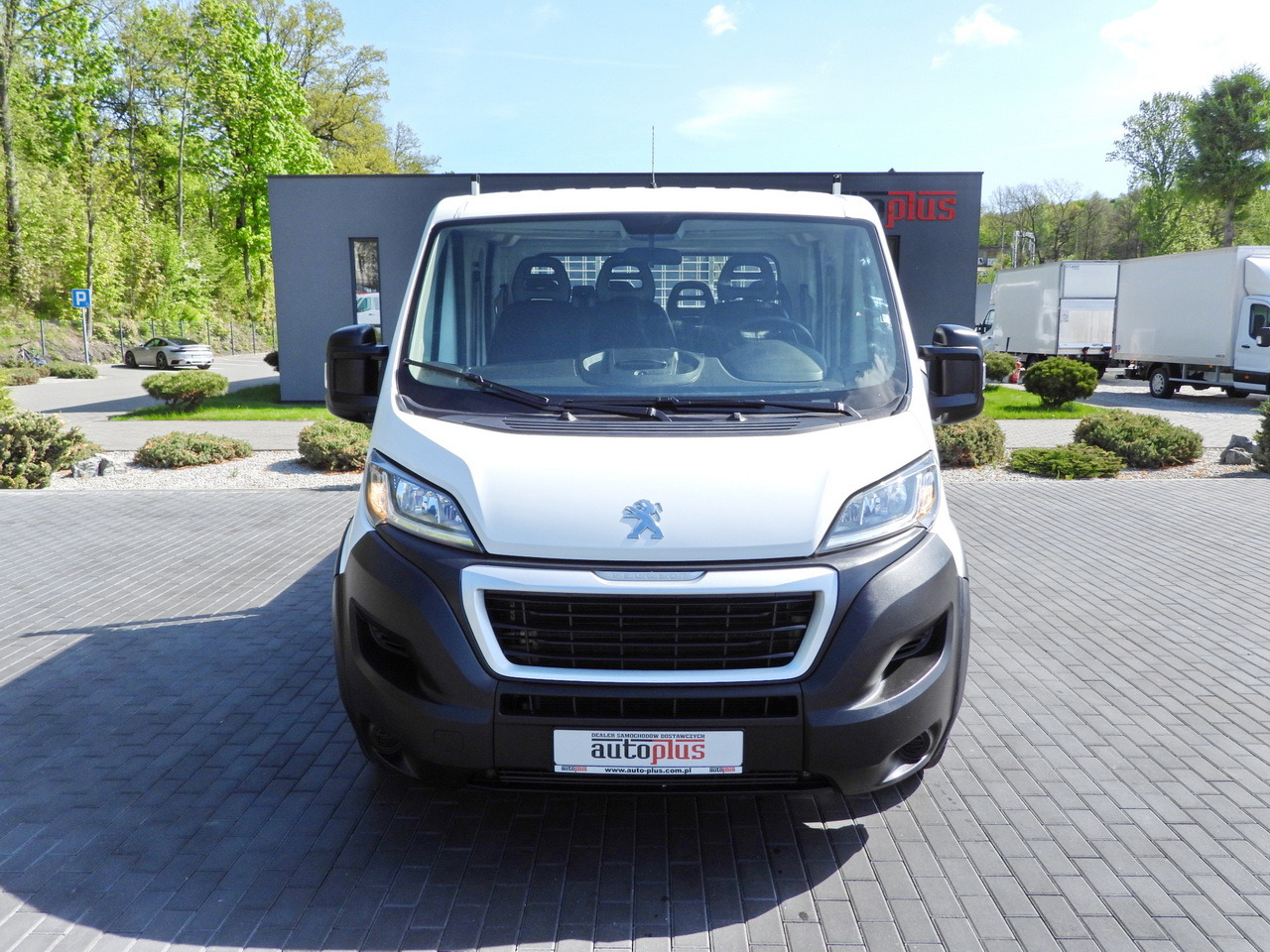 PEUGEOT BOXER  TIPPER DOUBLE CABIN DOKA 7 SEATS CRUISE CONTROL AIR CONDITIONING  140HP - Volquete furgoneta: foto 5 PEUGEOT BOXER  TIPPER DOUBLE CABIN DOKA 7 SEATS CRUISE CONTROL AIR CONDITIONING  140HP - Volquete furgoneta: foto 5