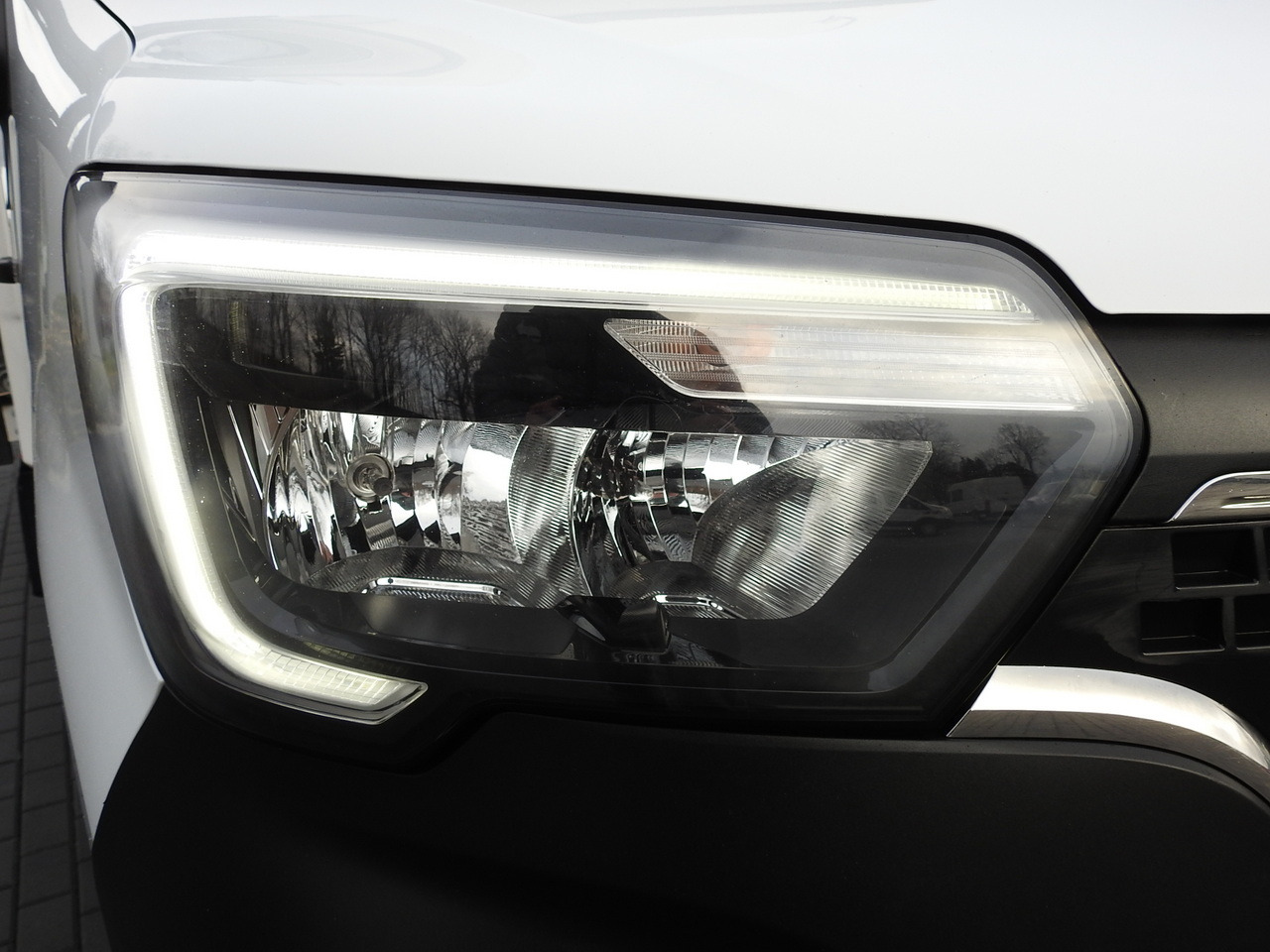 Furgoneta con caja de lona RENAULT MASTER TARPAULIN 10 PALLETS WEBASTO CRUISE CONTROL AIR CONDITIONING LED LIGHTS PNEUMATICS 165HP: foto 21 Furgoneta con caja de lona RENAULT MASTER TARPAULIN 10 PALLETS WEBASTO CRUISE CONTROL AIR CONDITIONING LED LIGHTS PNEUMATICS 165HP: foto 21