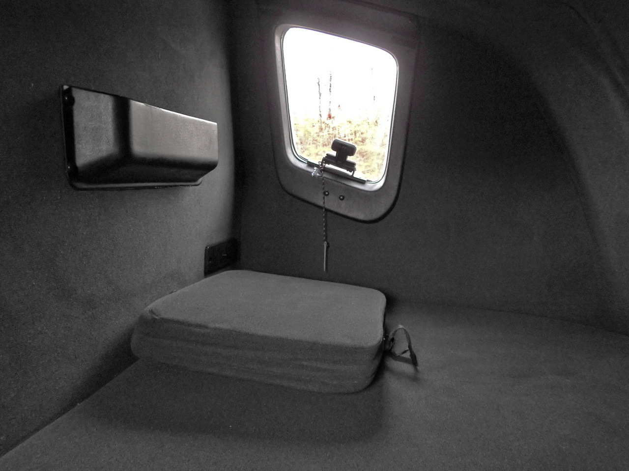 Furgoneta con caja de lona RENAULT MASTER TARPAULIN 10 PALLETS WEBASTO CRUISE CONTROL AIR CONDITIONING LED LIGHTS PNEUMATICS 165HP: foto 41 Furgoneta con caja de lona RENAULT MASTER TARPAULIN 10 PALLETS WEBASTO CRUISE CONTROL AIR CONDITIONING LED LIGHTS PNEUMATICS 165HP: foto 41