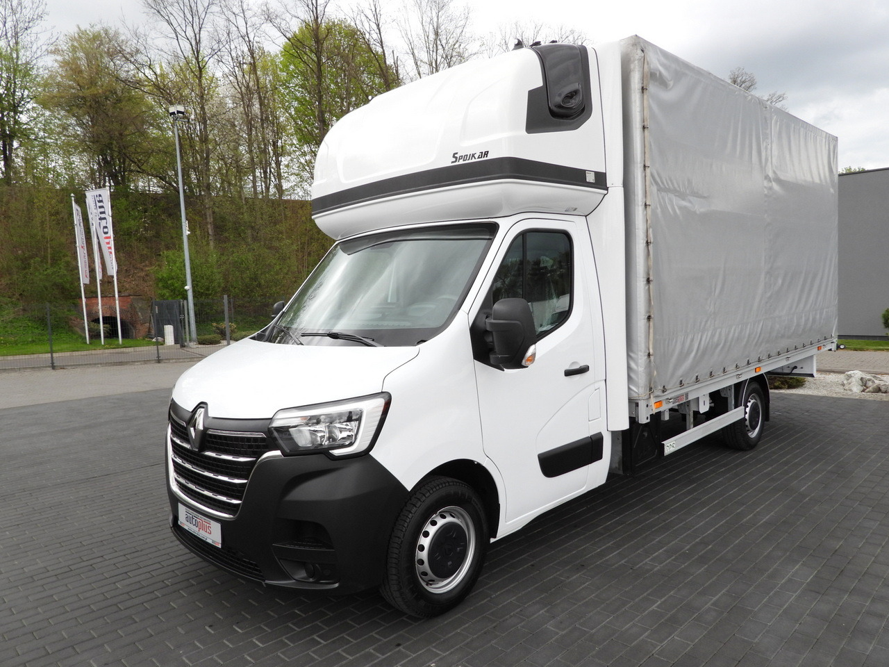 Furgoneta con caja de lona RENAULT MASTER  TARPAULIN 10 PALLETS WEBASTO CRUISE CONTROL LED LIGHTS PNEUMATICS AIR CONDITIONING  165HP: foto 6