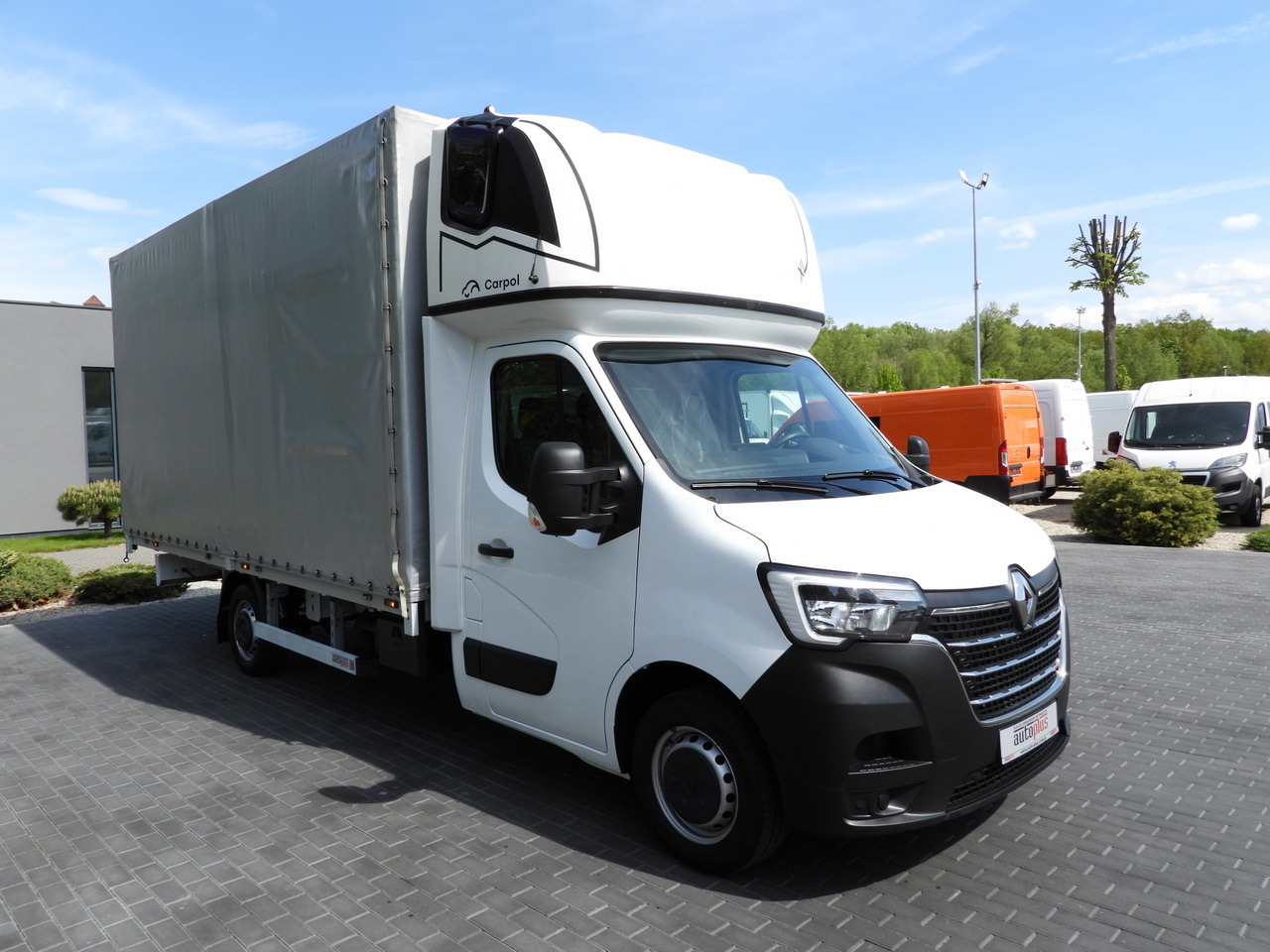 RENAULT MASTER  TARPAULIN 10 PALLETS WEBASTO CRUISE CONTROL LED LIGHTS PNEUMATICS AIR CONDITIONING  165HP - Furgoneta con caja de lona: foto 4 RENAULT MASTER  TARPAULIN 10 PALLETS WEBASTO CRUISE CONTROL LED LIGHTS PNEUMATICS AIR CONDITIONING  165HP - Furgoneta con caja de lona: foto 4