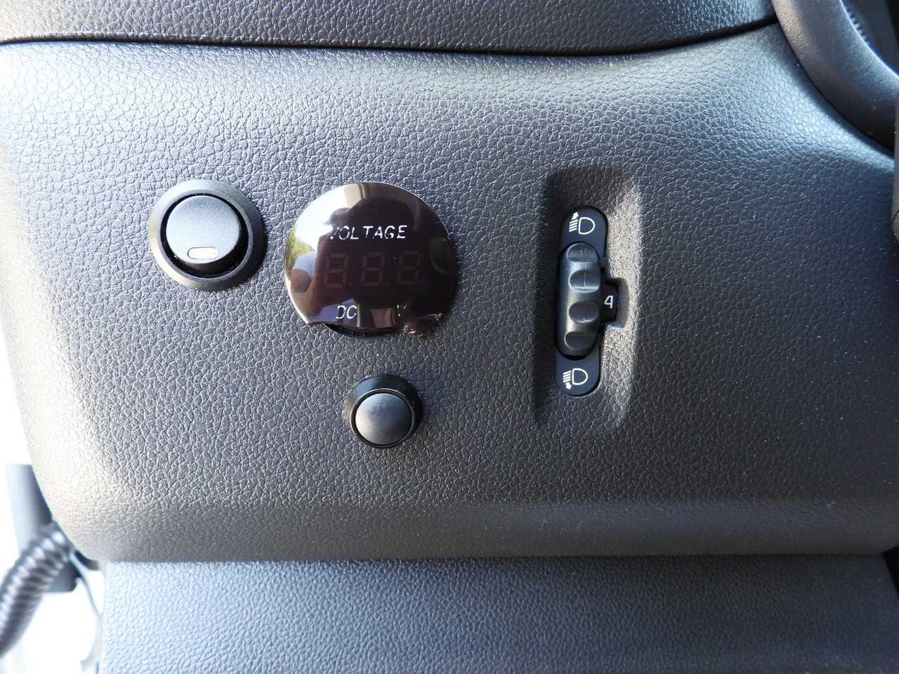 Furgoneta con caja de lona RENAULT MASTER TARPAULIN 10 PALLETS WEBASTO CRUISE CONTROL LED LIGHTS PNEUMATICS AIR CONDITIONING 165HP: foto 34 Furgoneta con caja de lona RENAULT MASTER TARPAULIN 10 PALLETS WEBASTO CRUISE CONTROL LED LIGHTS PNEUMATICS AIR CONDITIONING 165HP: foto 34