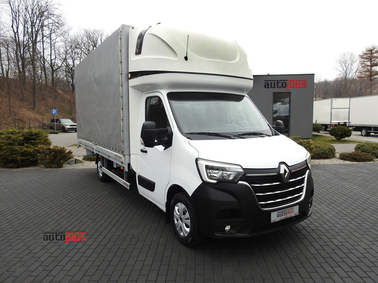 RENAULT MASTER  TARPAULIN 10 PALLETS WEBASTO CRUISE CONTROL LED LIGHTS PNEUMATICS AIR CONDITIONING  165HP - Furgoneta con caja de lona: foto 1 RENAULT MASTER  TARPAULIN 10 PALLETS WEBASTO CRUISE CONTROL LED LIGHTS PNEUMATICS AIR CONDITIONING  165HP - Furgoneta con caja de lona: foto 1