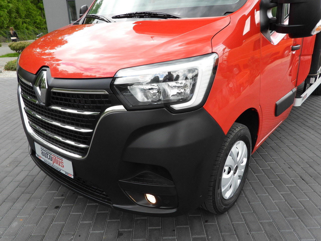 Furgoneta con caja de lona RENAULT MASTER  TARPAULIN 10 PALLETS WEBASTO CRUISE CONTROL LED LIGHTS PNEUMATICS AIR CONDITIONING  165HP: foto 19