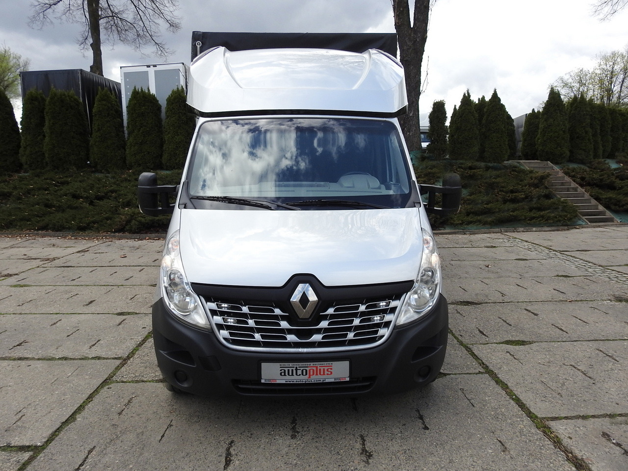 RENAULT MASTER TARPAULIN 8 PALLETS WEBASTO CRUISE CONTROL NAVIGATION AIR CONDITIONING PNEUMATICS  170HP - Furgoneta con caja de lona: foto 5 RENAULT MASTER TARPAULIN 8 PALLETS WEBASTO CRUISE CONTROL NAVIGATION AIR CONDITIONING PNEUMATICS  170HP - Furgoneta con caja de lona: foto 5
