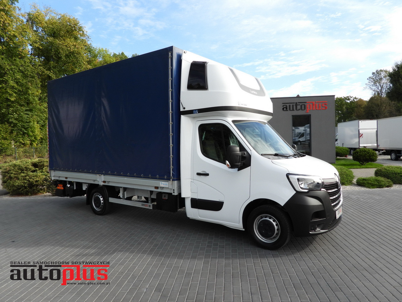 RENAULT MASTER TARPAULIN LIFT 9 PALLETS WEBASTO CRUISE CONTROL LED LIGHTS PNEUMATICS AIR CONDITIONING  165HP - Furgoneta con caja de lona: foto 1 RENAULT MASTER TARPAULIN LIFT 9 PALLETS WEBASTO CRUISE CONTROL LED LIGHTS PNEUMATICS AIR CONDITIONING  165HP - Furgoneta con caja de lona: foto 1