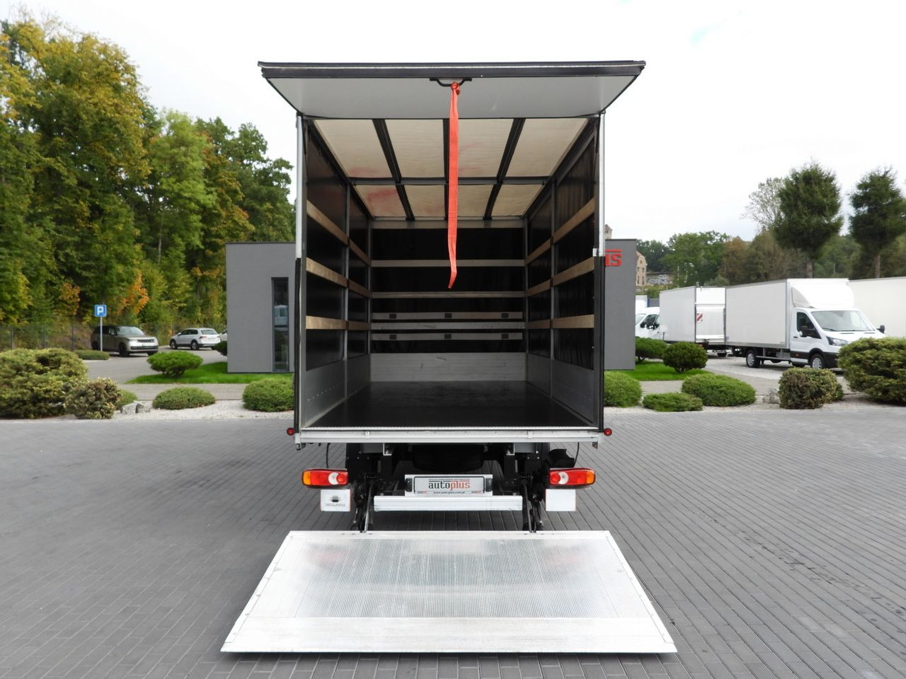 Furgoneta con caja de lona RENAULT MASTER TARPAULIN LIFT 9 PALLETS WEBASTO CRUISE CONTROL LED LIGHTS PNEUMATICS AIR CONDITIONING  165HP: foto 12