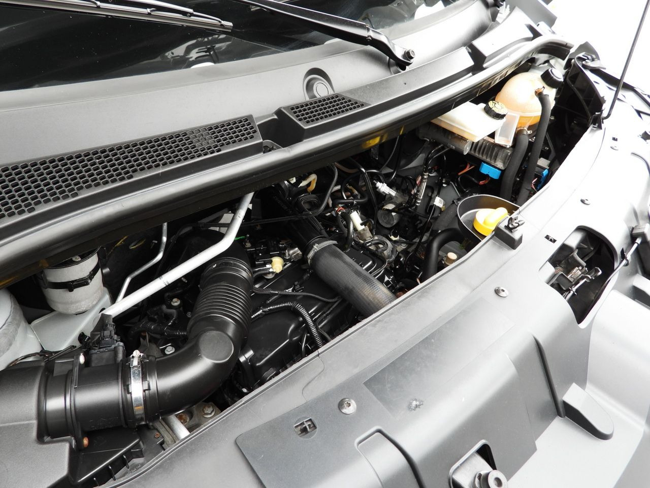 Furgoneta con caja de lona RENAULT MASTER TARPAULIN LIFT 9 PALLETS WEBASTO CRUISE CONTROL LED LIGHTS PNEUMATICS AIR CONDITIONING  165HP: foto 30