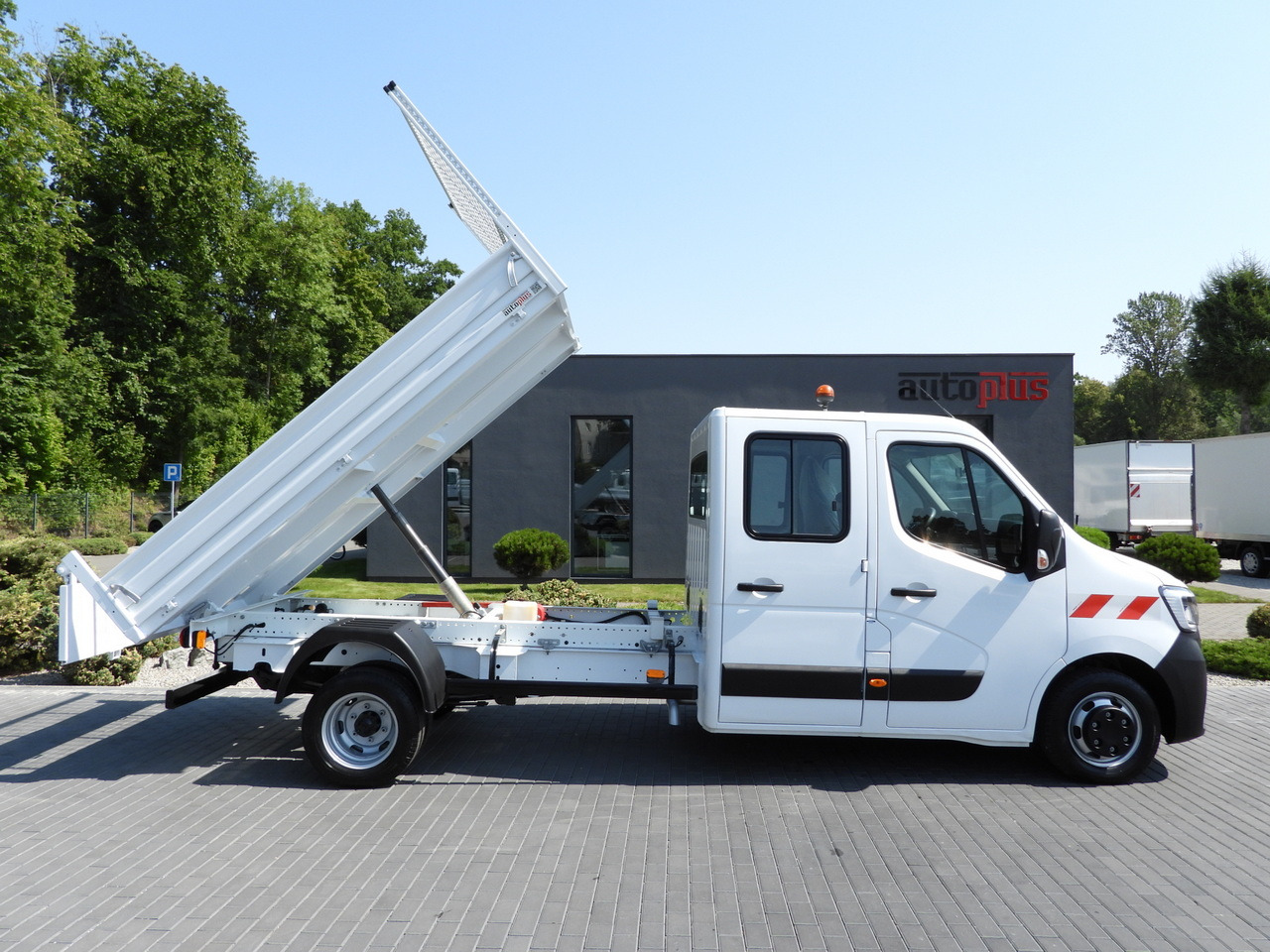 Volquete furgoneta RENAULT MASTER TIPPER DOUBLE CABIN DOKA 6 SEATS CRUISE CONTROL LED LIGHTS TWIN WHEELS AIR CONDITIONING  130HP: foto 7