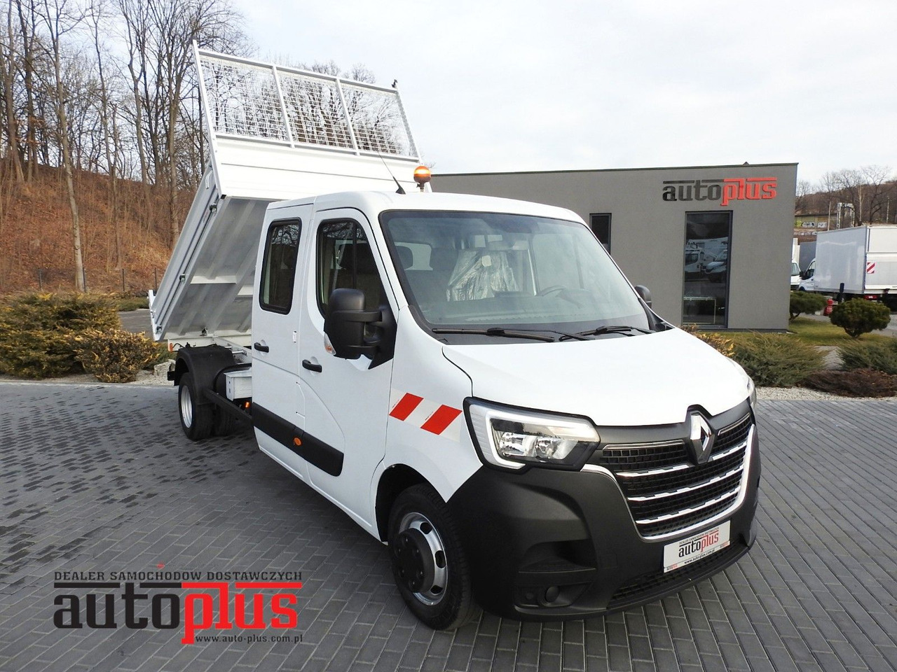Renault MASTER KIPPER DOPPELKABINE DOKA 6 SITZE TEMPOMAT - Volquete furgoneta, Furgoneta combi: foto 1 Renault MASTER KIPPER DOPPELKABINE DOKA 6 SITZE TEMPOMAT - Volquete furgoneta, Furgoneta combi: foto 1
