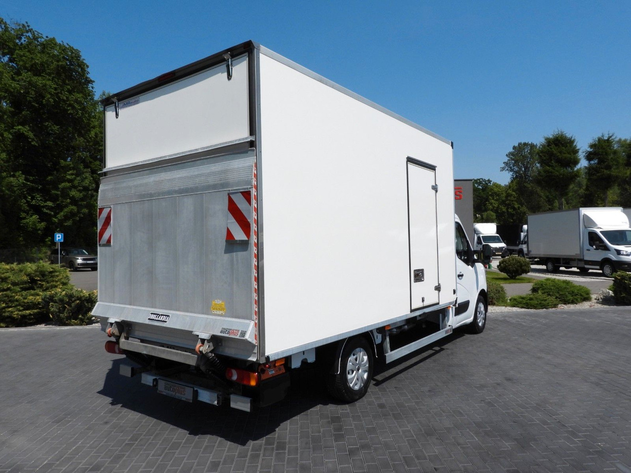 Renault MASTER KOFFER AUFZUG 8 PALETTEN TEMPOMAT LED - Furgoneta caja cerrada: foto 3 Renault MASTER KOFFER AUFZUG 8 PALETTEN TEMPOMAT LED - Furgoneta caja cerrada: foto 3