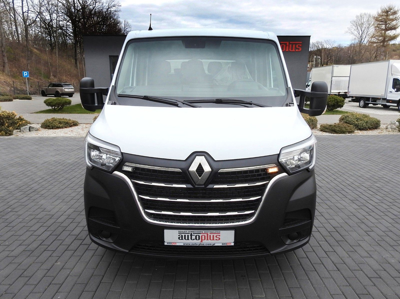 Renault MASTER PRITSCHE DOPPELKABINE DOKA 7 SITZE A/C - Caja abierta furgoneta, Furgoneta combi: foto 4 Renault MASTER PRITSCHE DOPPELKABINE DOKA 7 SITZE A/C - Caja abierta furgoneta, Furgoneta combi: foto 4