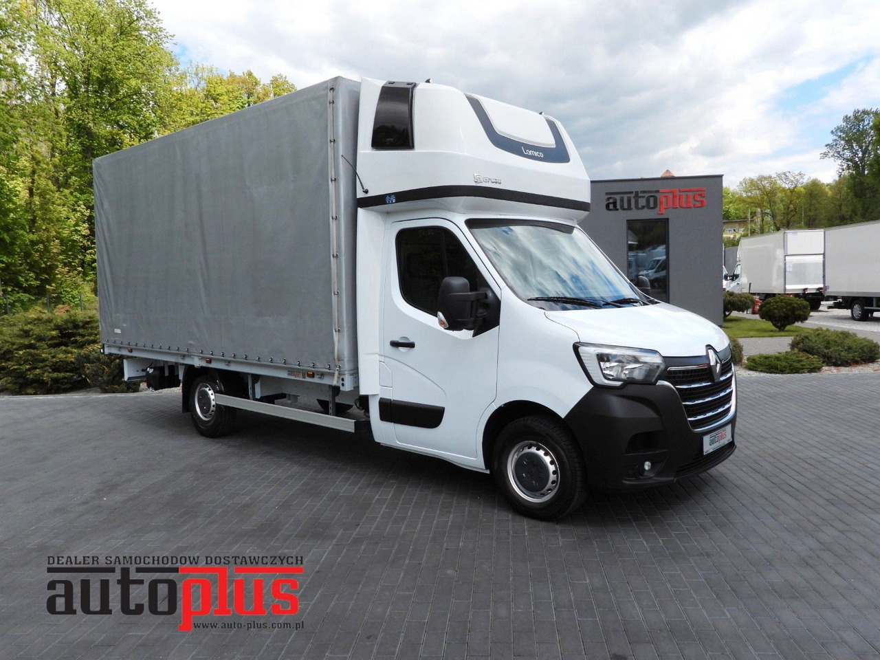 Renault MASTER PRITSCHE PLANE 10 PALETTEN TEMPOMAT A/C - Furgoneta con caja de lona: foto 1 Renault MASTER PRITSCHE PLANE 10 PALETTEN TEMPOMAT A/C - Furgoneta con caja de lona: foto 1