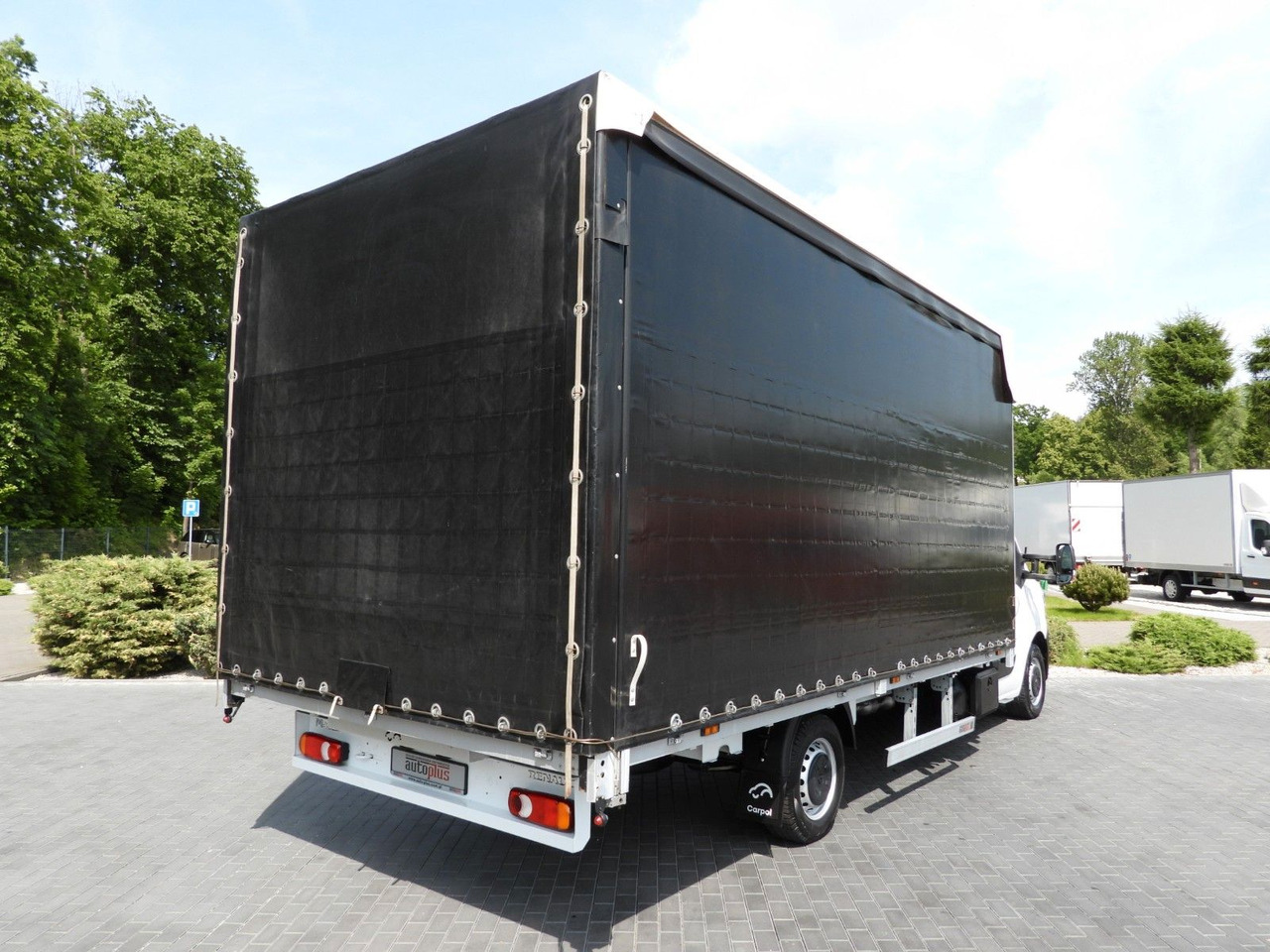 Renault MASTER PRITSCHE PLANE 12 PALETTEN WEBASTO A/C - Furgoneta con caja de lona: foto 3 Renault MASTER PRITSCHE PLANE 12 PALETTEN WEBASTO A/C - Furgoneta con caja de lona: foto 3