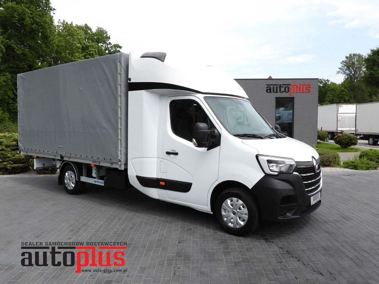 Renault MASTER PRITSCHE PLANE 8 PALETTEN WEBASTO A/C - Furgoneta con caja de lona, Furgoneta combi: foto 1 Renault MASTER PRITSCHE PLANE 8 PALETTEN WEBASTO A/C - Furgoneta con caja de lona, Furgoneta combi: foto 1