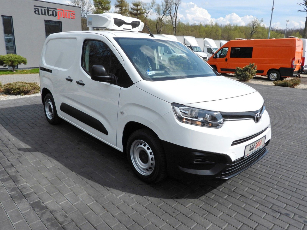 Toyota OYOTA PROACE CITY KÜHLKASTENWAGEN -15*C - Furgoneta frigorifica: foto 4 Toyota OYOTA PROACE CITY KÜHLKASTENWAGEN -15*C - Furgoneta frigorifica: foto 4