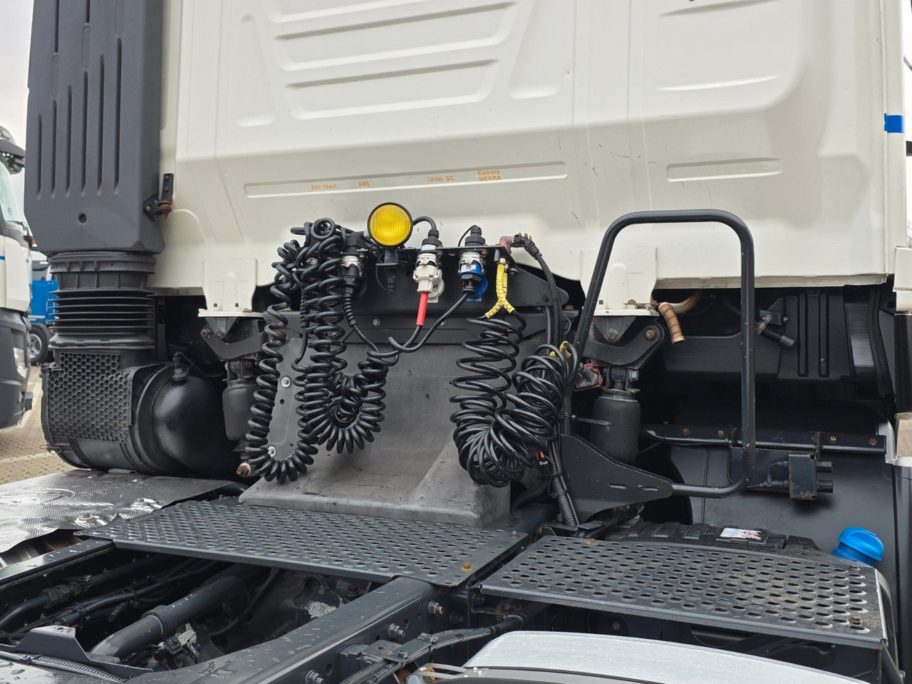 Cabeza tractora Iveco Stralis 460 / ZF Intarder: foto 15