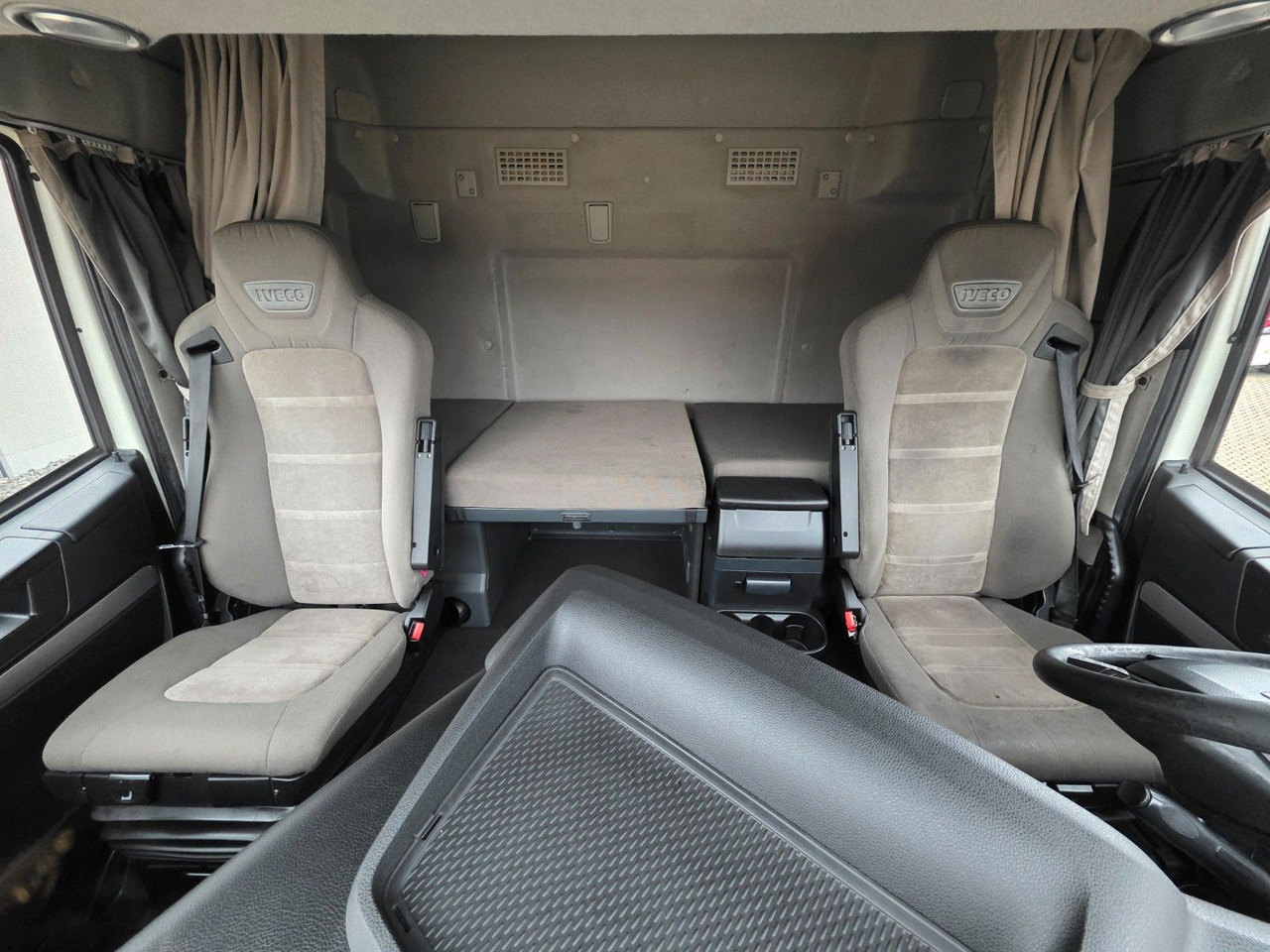 Cabeza tractora Iveco Stralis 460 / ZF Intarder: foto 29