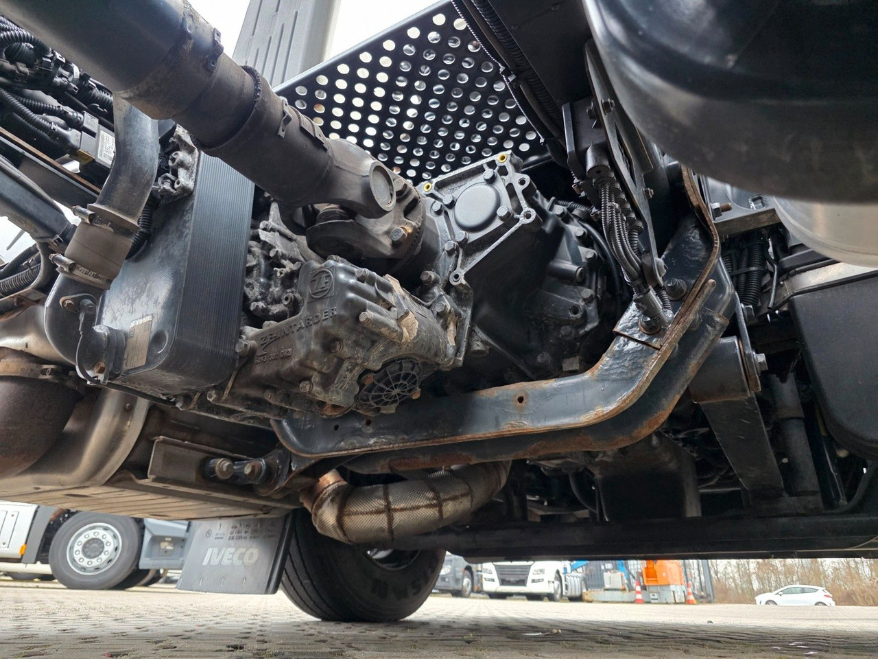 Cabeza tractora Iveco Stralis 460 / ZF Intarder: foto 18