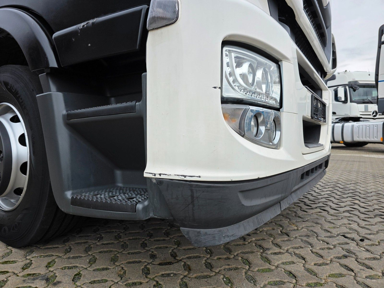 Cabeza tractora Iveco Stralis 460 / ZF Intarder: foto 47