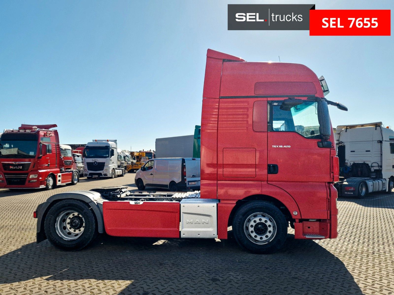 MAN TGX 18.420 4X2 BLS / Retarder /Xenon /Standklima - Cabeza tractora: foto 4 MAN TGX 18.420 4X2 BLS / Retarder /Xenon /Standklima - Cabeza tractora: foto 4