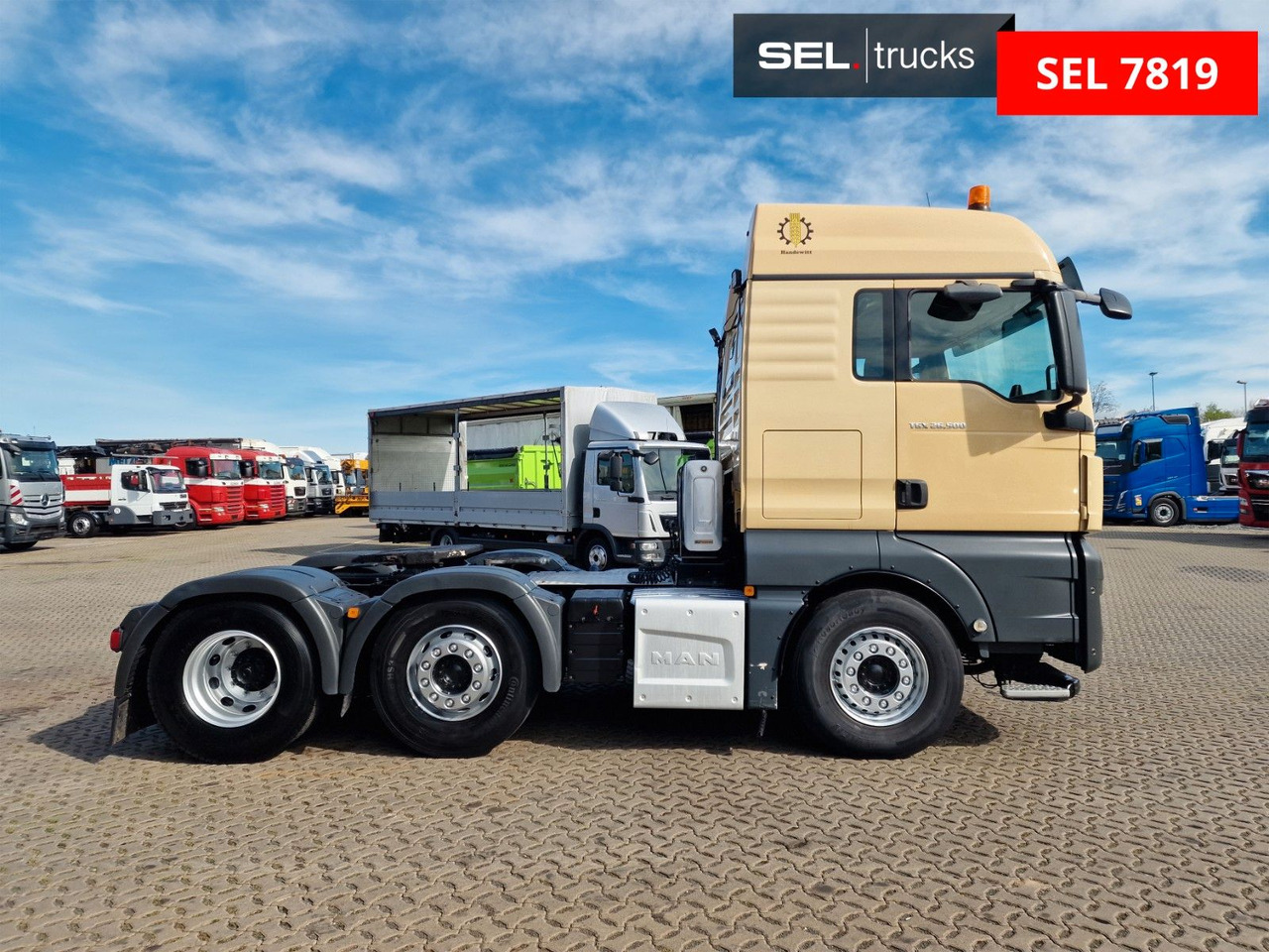 MAN TGX 26.500 6X2/4 BLS / Kipphydraulik / Lenkachse - Cabeza tractora: foto 4 MAN TGX 26.500 6X2/4 BLS / Kipphydraulik / Lenkachse - Cabeza tractora: foto 4