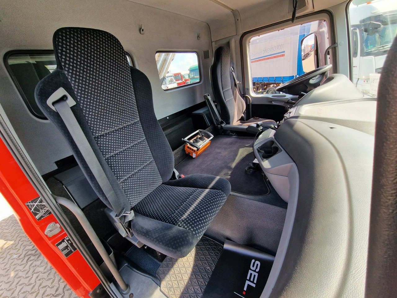 Cabeza tractora Mercedes-Benz Actros 1844 / Retarder / Fernbedienung /  Atlas: foto 19