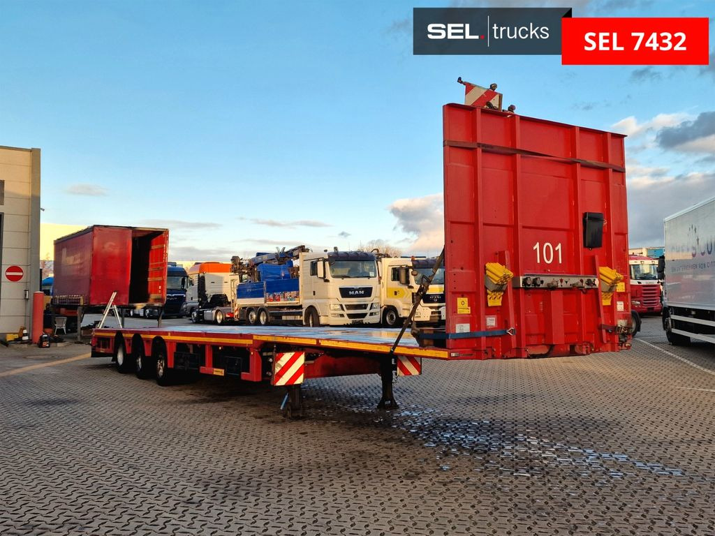 Faymonville Telemax / Teleskop / 13.650mm - 21.550mm Faymonville Telemax / Teleskop / 13.650mm - 21.550mm / MEGA - Semirremolque plataforma/ Caja abierta: foto 3 Faymonville Telemax / Teleskop / 13.650mm - 21.550mm Faymonville Telemax / Teleskop / 13.650mm - 21.550mm / MEGA - Semirremolque plataforma/ Caja abierta: foto 3