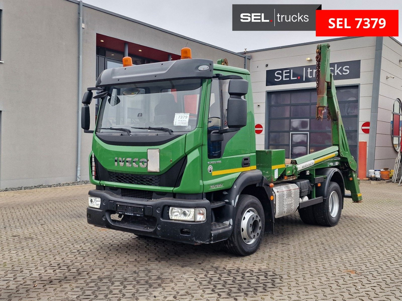 Iveco Eurocargo 140-250 - Camión volquete: foto 1 Iveco Eurocargo 140-250 - Camión volquete: foto 1