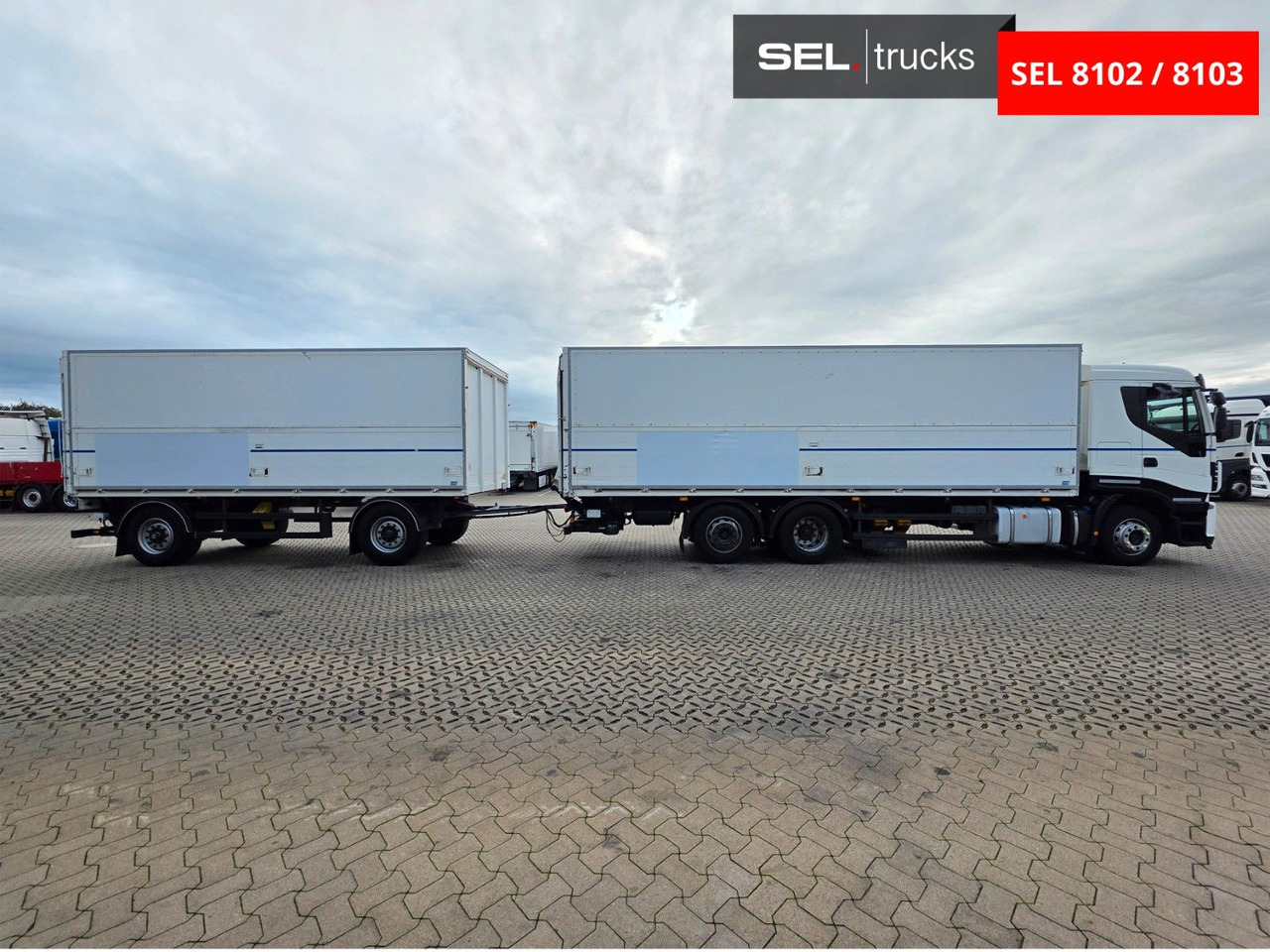 Iveco Stralis 460 / Ldbw / Lenkachse / Liftachse - Camión transporte de bebidas: foto 4 Iveco Stralis 460 / Ldbw / Lenkachse / Liftachse - Camión transporte de bebidas: foto 4