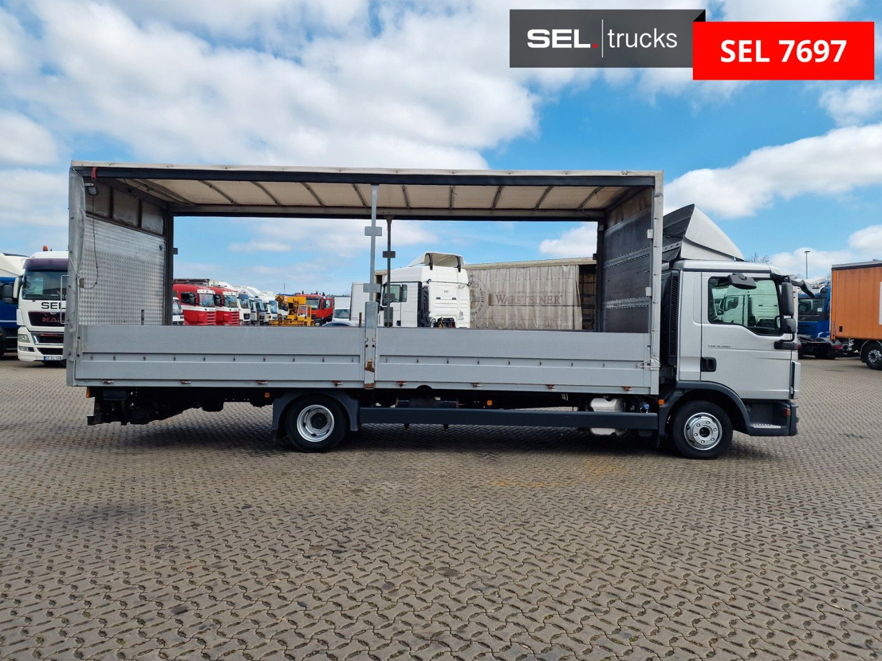 MAN TGL 8.180 4x2 BL / Ladebordwand - Furgoneta con caja de lona: foto 4 MAN TGL 8.180 4x2 BL / Ladebordwand - Furgoneta con caja de lona: foto 4