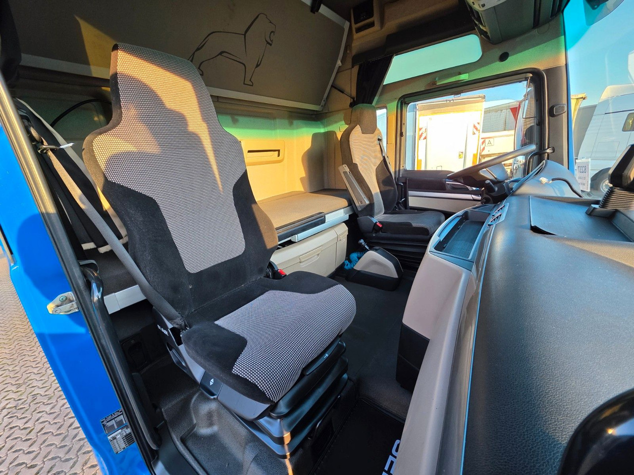 Camión portacontenedore/ Intercambiable MAN TGX 18.460 4X2 LL / Standklimaanlage: foto 29