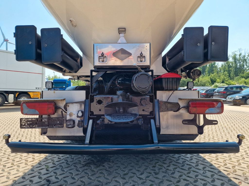 Camión cisterna MAN TGX 26.440 6x2-2 LL/SILO/30.000 l/Lenkachse: foto 14 Camión cisterna MAN TGX 26.440 6x2-2 LL/SILO/30.000 l/Lenkachse: foto 14