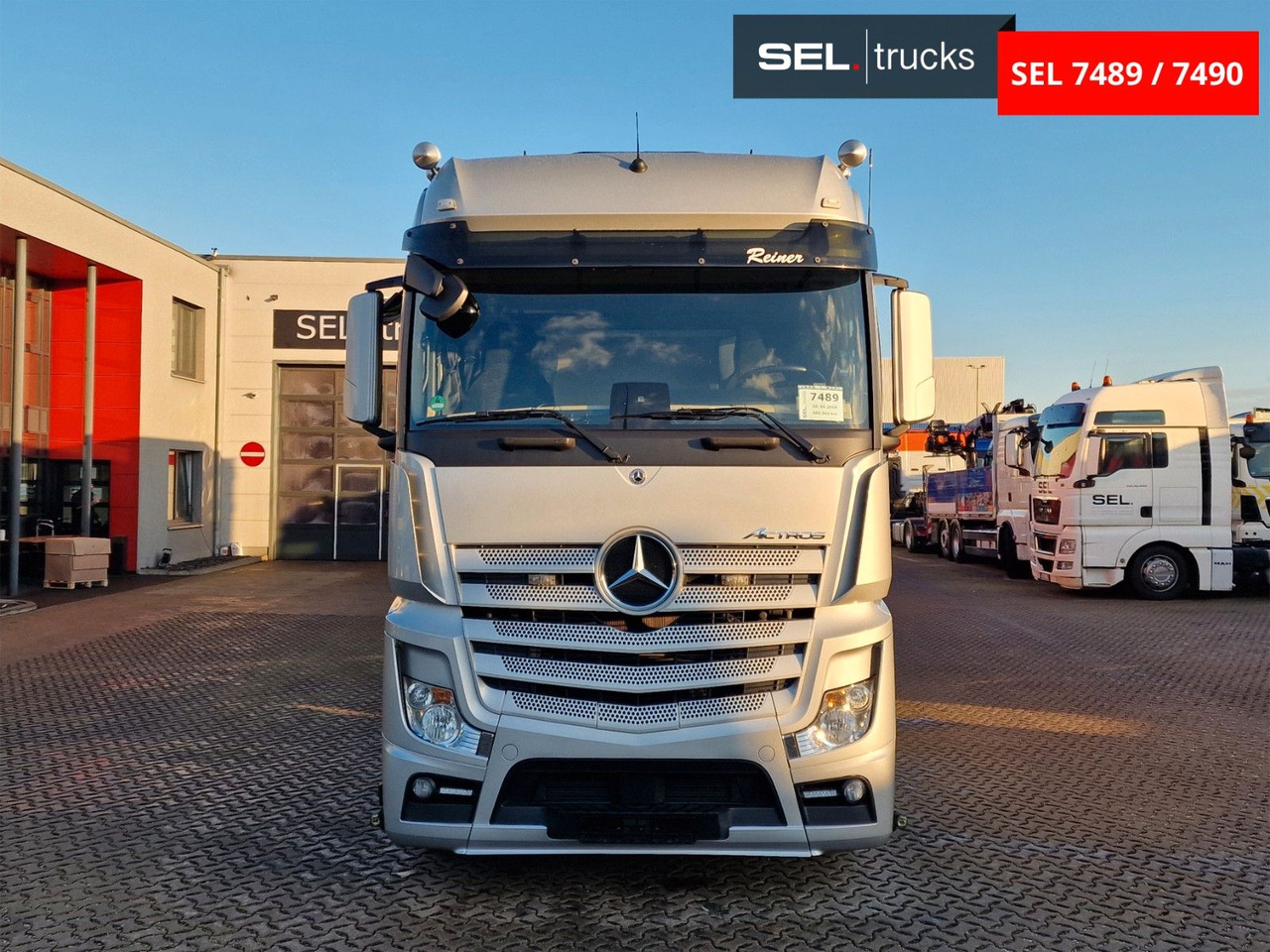 Mercedes-Benz Actros 2545 / Retarder / Alukappen / Standklima - Camión lona: foto 2 Mercedes-Benz Actros 2545 / Retarder / Alukappen / Standklima - Camión lona: foto 2