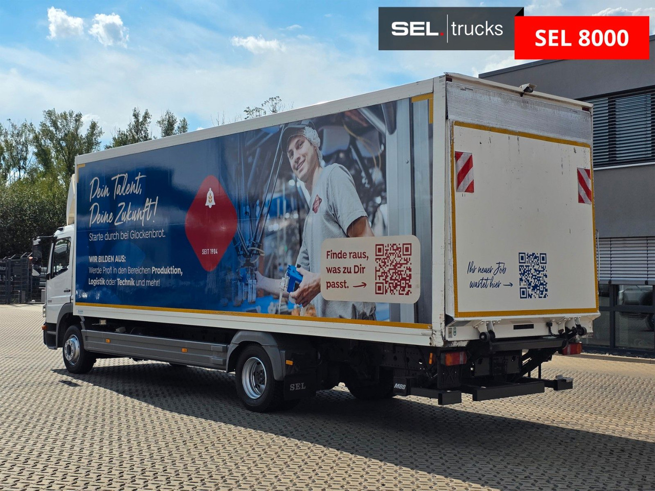 Camión caja cerrada Mercedes-Benz Atego 1218 / Ladebordwand: foto 7 Camión caja cerrada Mercedes-Benz Atego 1218 / Ladebordwand: foto 7