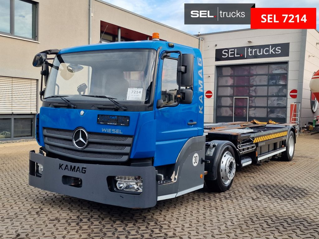 Mercedes-Benz KAMAG WBH25 - Camión portacontenedore/ Intercambiable: foto 1 Mercedes-Benz KAMAG WBH25 - Camión portacontenedore/ Intercambiable: foto 1